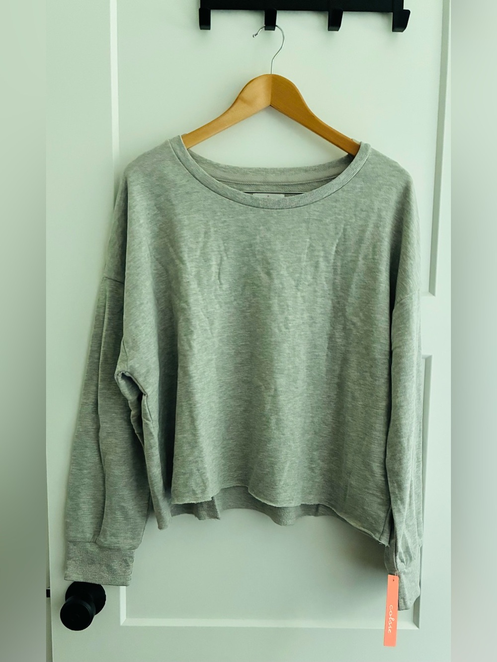 Colsie Grey Sweatshirt women Size 1X loungewear